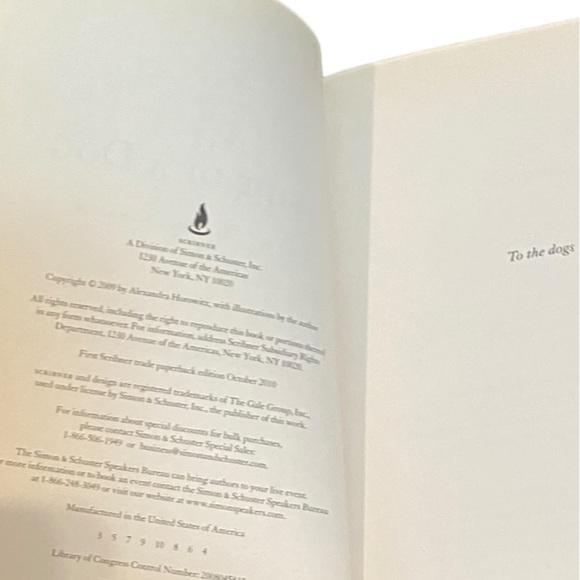 Inside of a Dog: What Dogs See, Smell, and Know - Picture 12 of 14